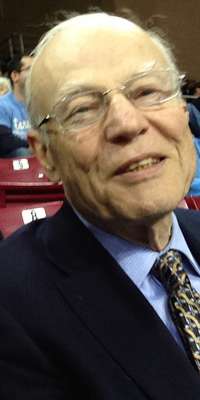 Bill Guthridge, American basketball coach (University of North Carolina). , dies at age 77